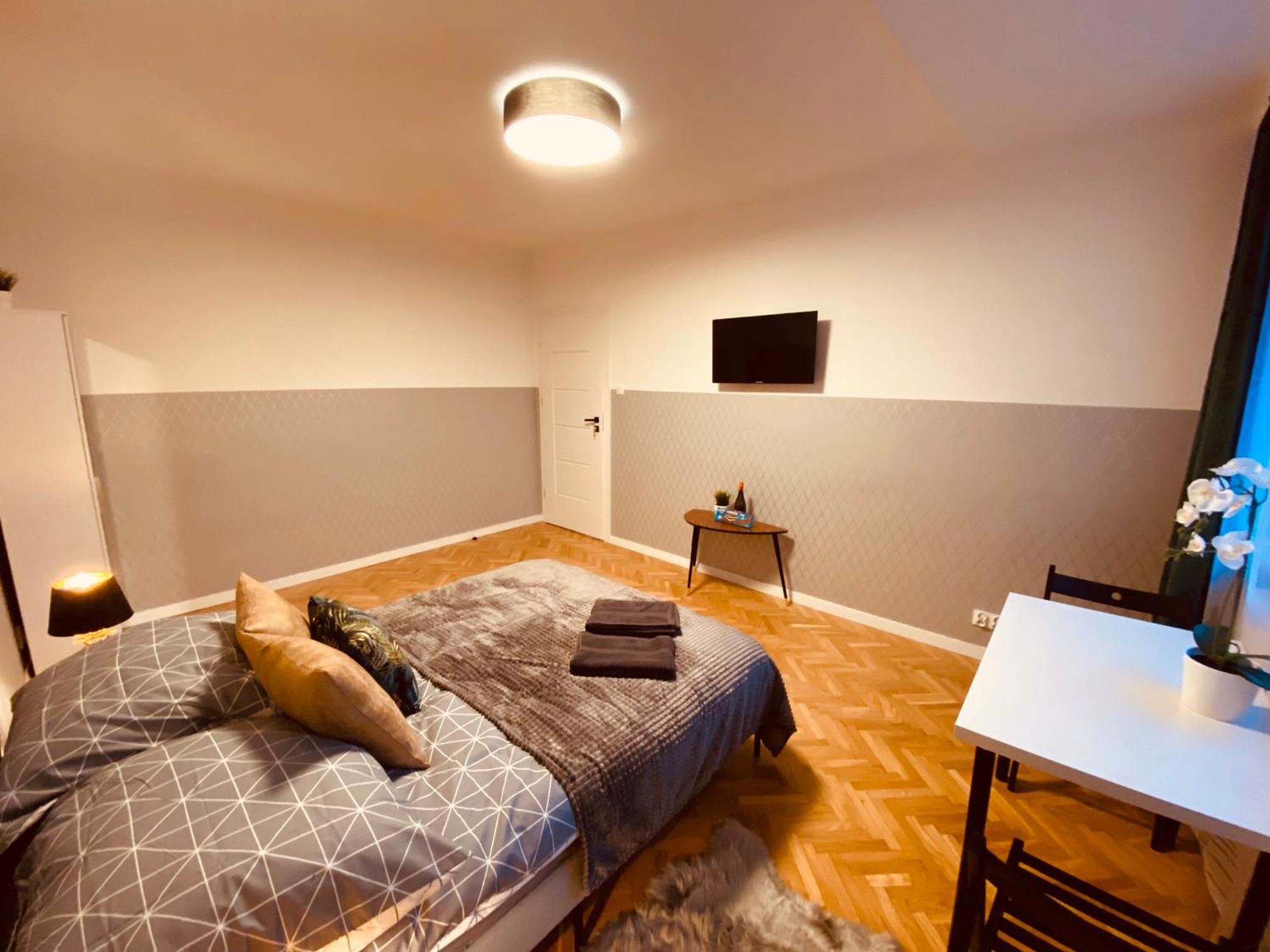 Clicktheflat Karmelicka Apart Rooms Warszawa Zewnętrze zdjęcie