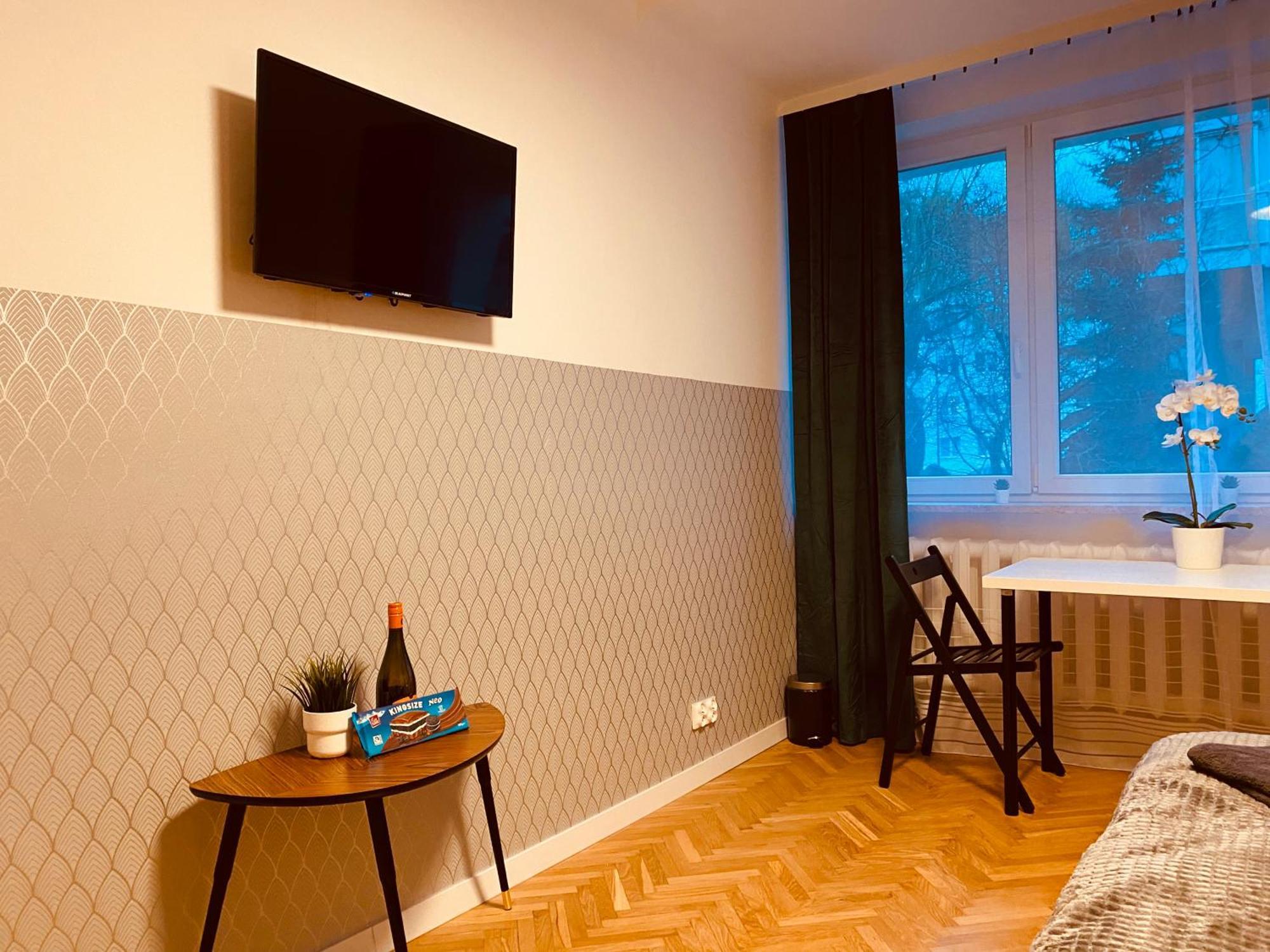 Clicktheflat Karmelicka Apart Rooms Warszawa Zewnętrze zdjęcie