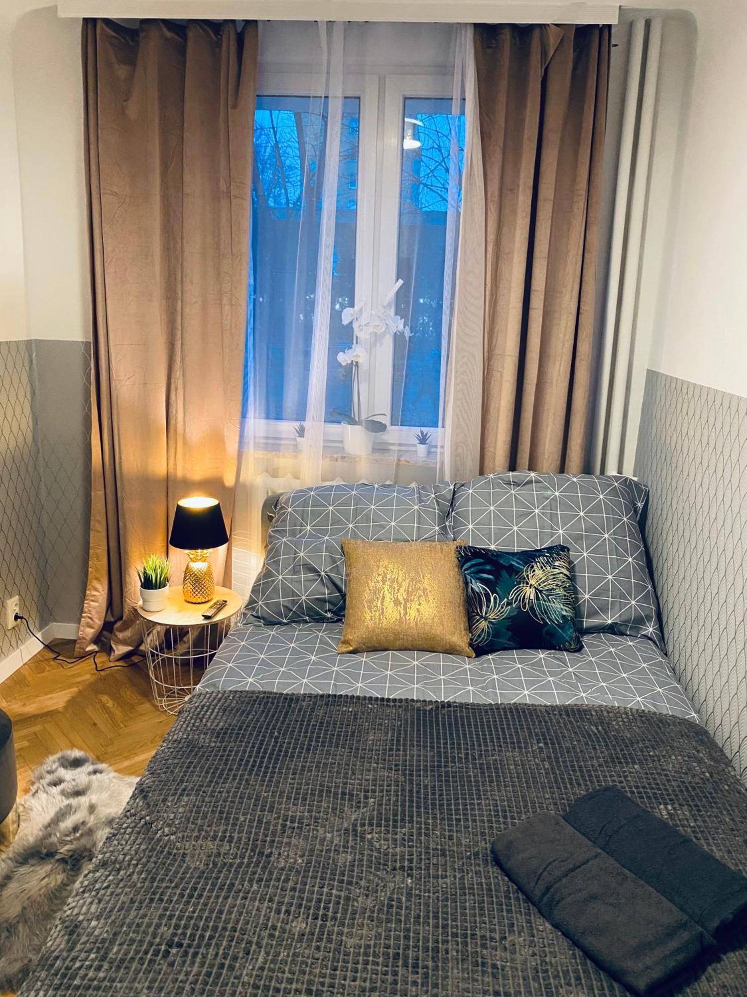 Clicktheflat Karmelicka Apart Rooms Warszawa Zewnętrze zdjęcie
